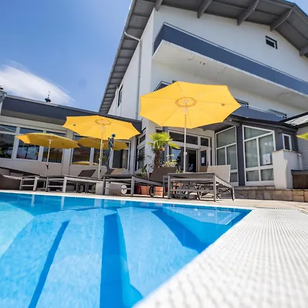 Landliebe Fuerstenfeld By Belvilla Hotel